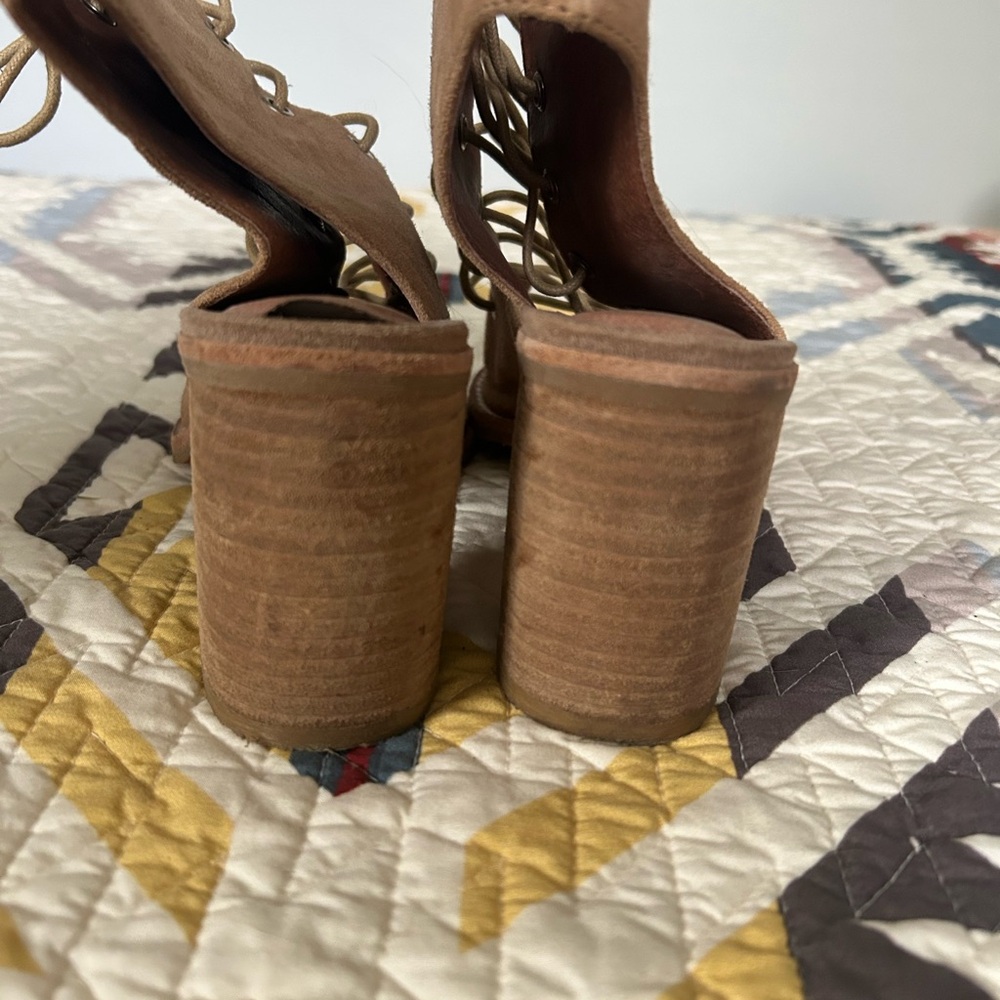 Free People X Jeffrey Campbell Minimal Lace-up Tan Heel- 9- Like New - Picture 6 of 7